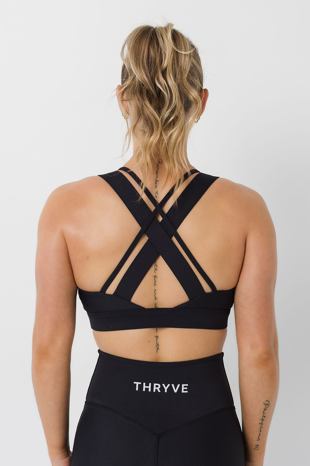 Essential Sport Bra - Black