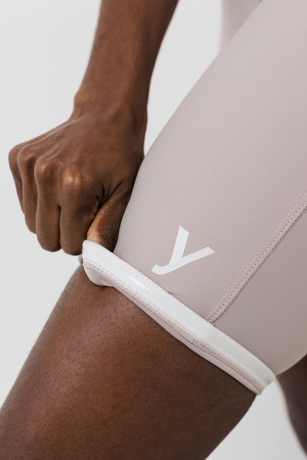 Essential 6-Inch Short - Taupe